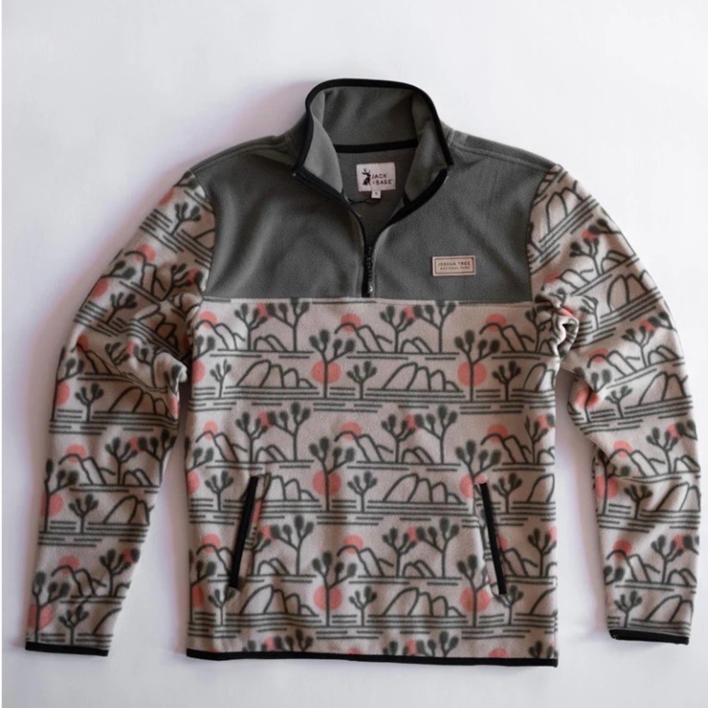 Joshua Tree Quarter-Zip Fleece Pullover - Green & Pink